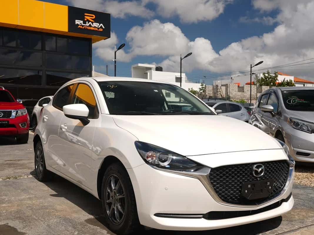 2021 Mazda 2 usado en venta por Ruara Auto Sold