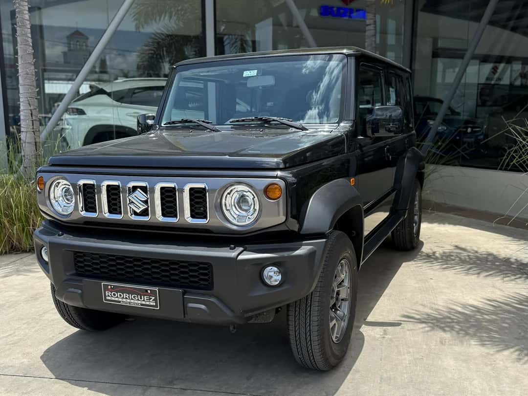 2026 Suzuki Jimny GLX nuevo en venta por Rodríguez Internacional Autoventa