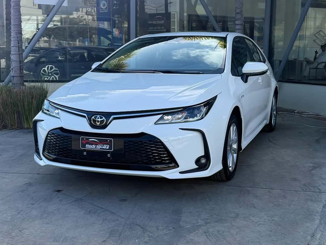 2025 Toyota Corolla XLE nuevo en venta por Rodríguez Internacional Autoventa