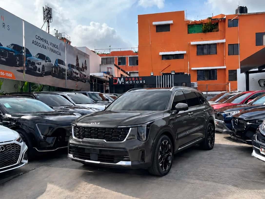 2025 Kia Sorento MQ4 Limited usado en venta por Vicents Auto Luxury