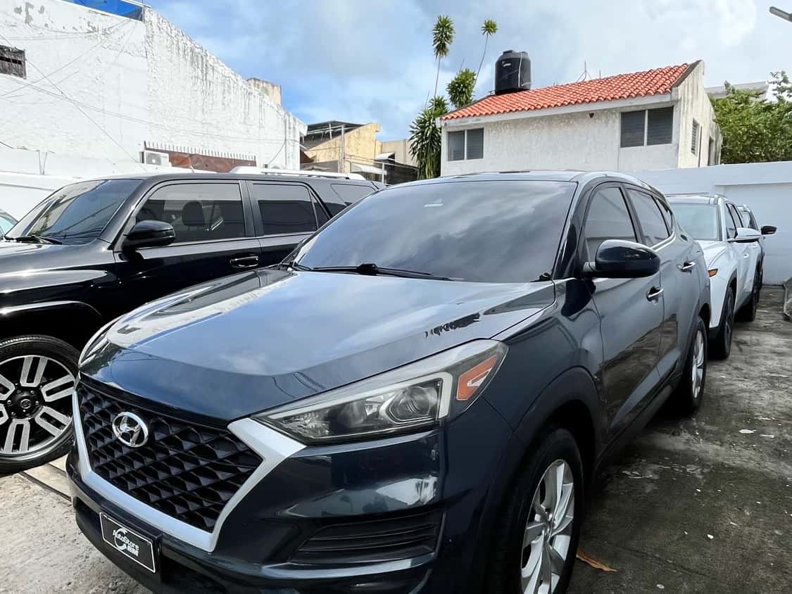 2019 Hyundai Tucson SE usado en venta por Vicents Auto Luxury