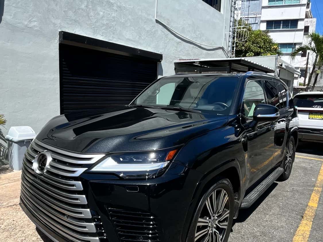 2023 Lexus LX 600 Luxury usado en venta por Vicents Auto Luxury
