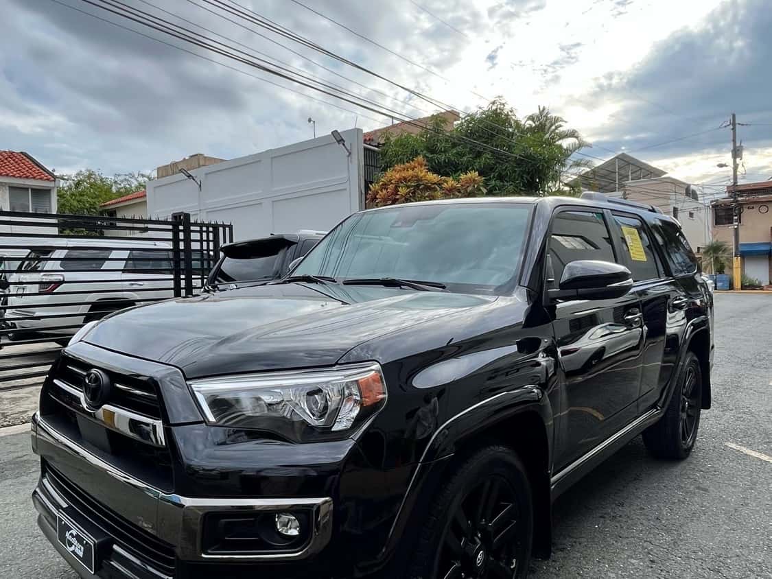 2021 Toyota 4Runner Nightshade usado en venta por Vicents Auto Luxury