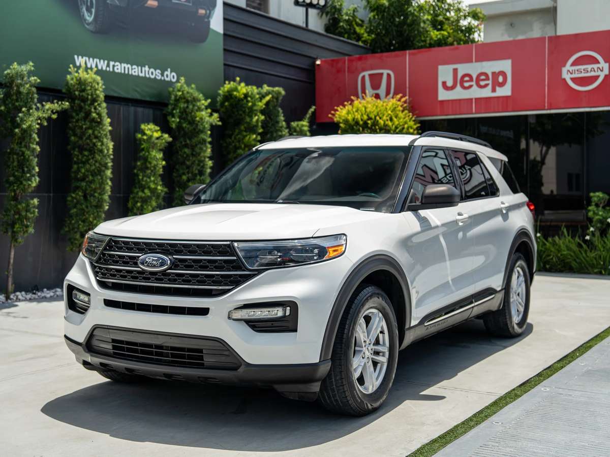 2020 Ford Explorer XLT usado en venta por RAM MEGA AUTOS