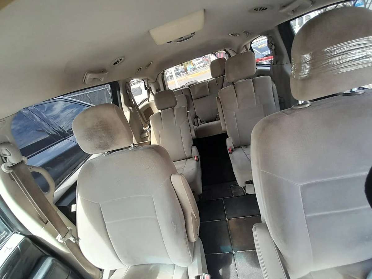 Dodge Grand Caravan S E 2012 - miniatura 6