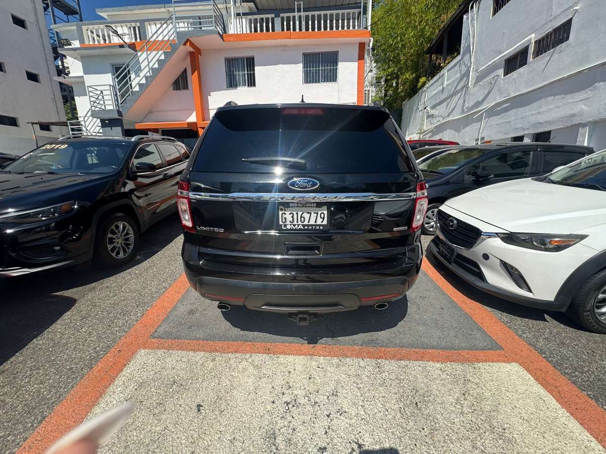 Ford Explorer Limited 2014 - miniatura 2