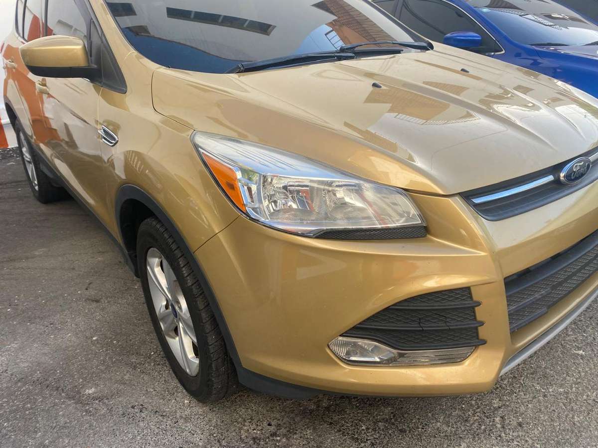 Ford Escape Ecoboost 2015 - miniatura 2