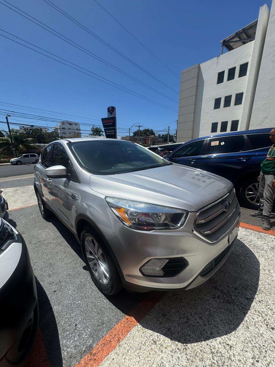 Ford Escape SE 2019 - miniatura 4