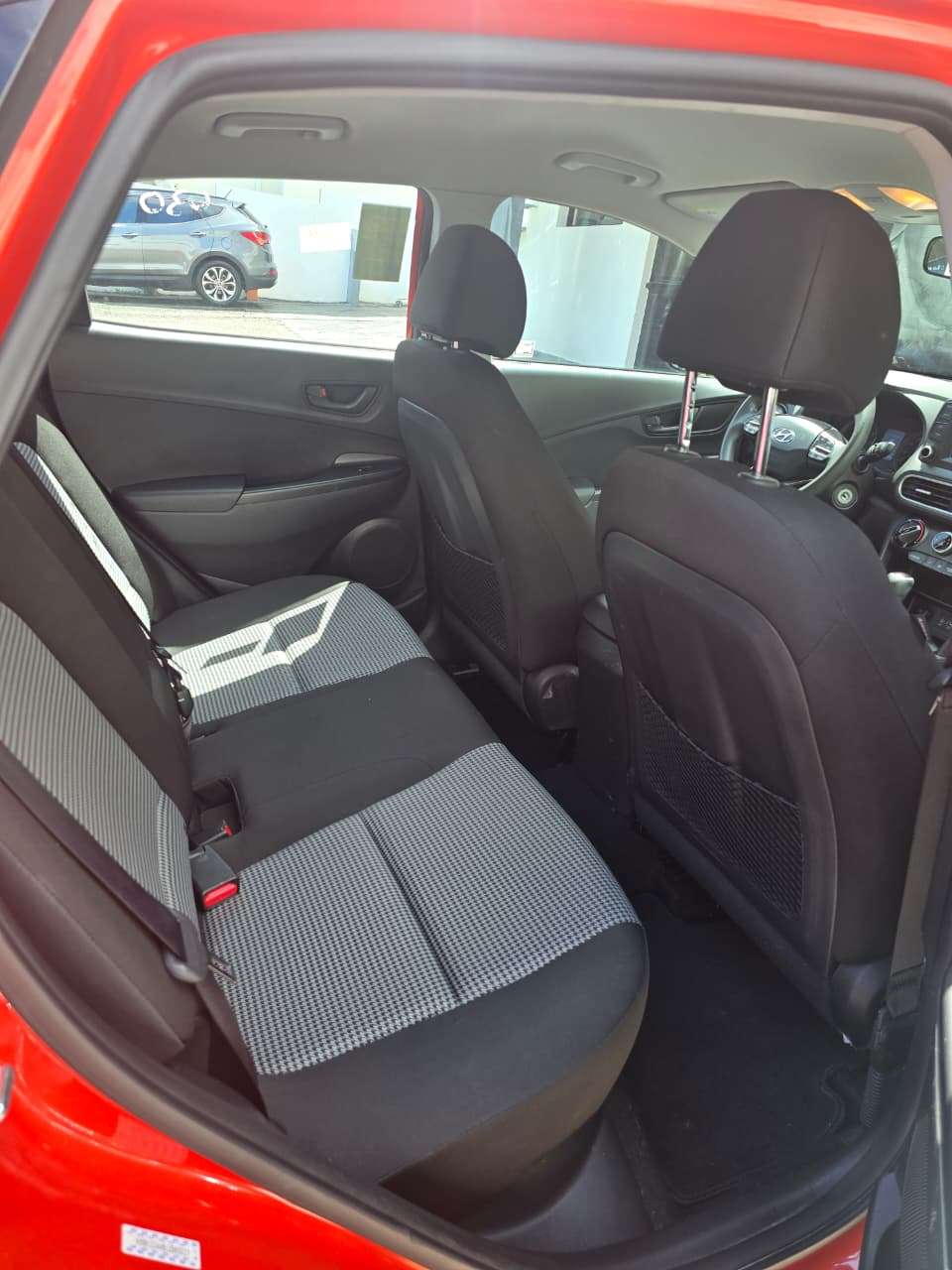 Hyundai KONA SEL 2020 - miniatura 6