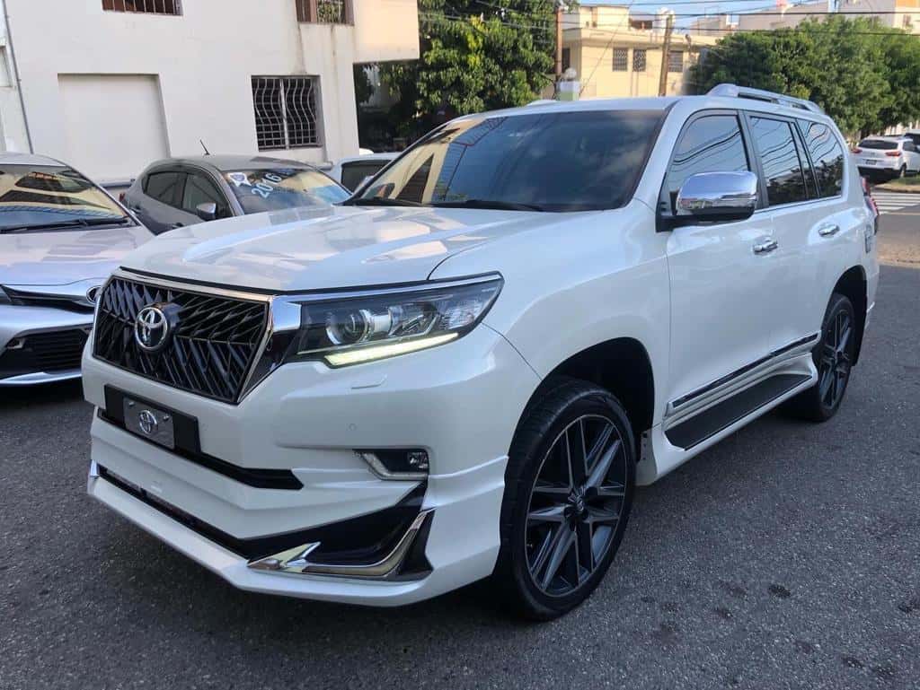 2019 Toyota Land Cruiser Prado VXL usado en venta por Principe Auto Import