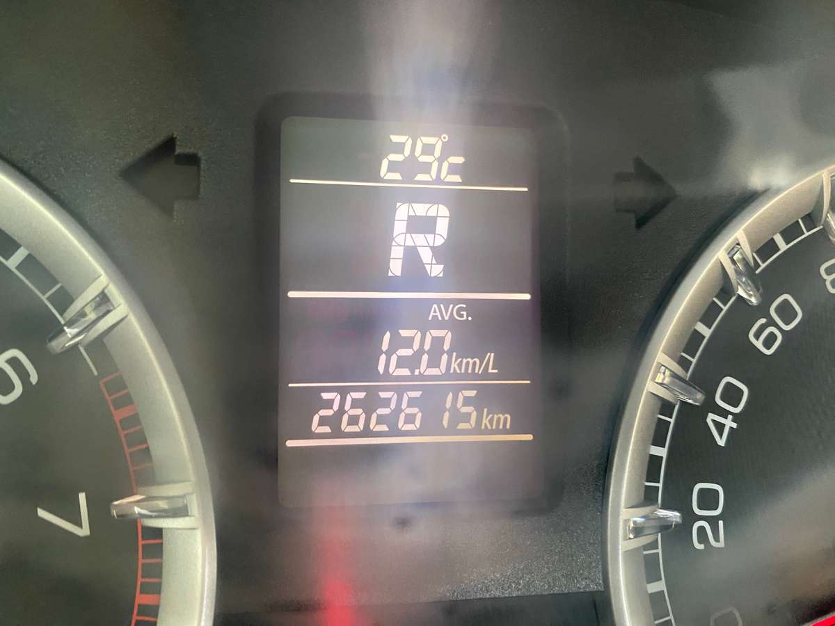 Suzuki Swift GL+ 2014 - miniatura 10