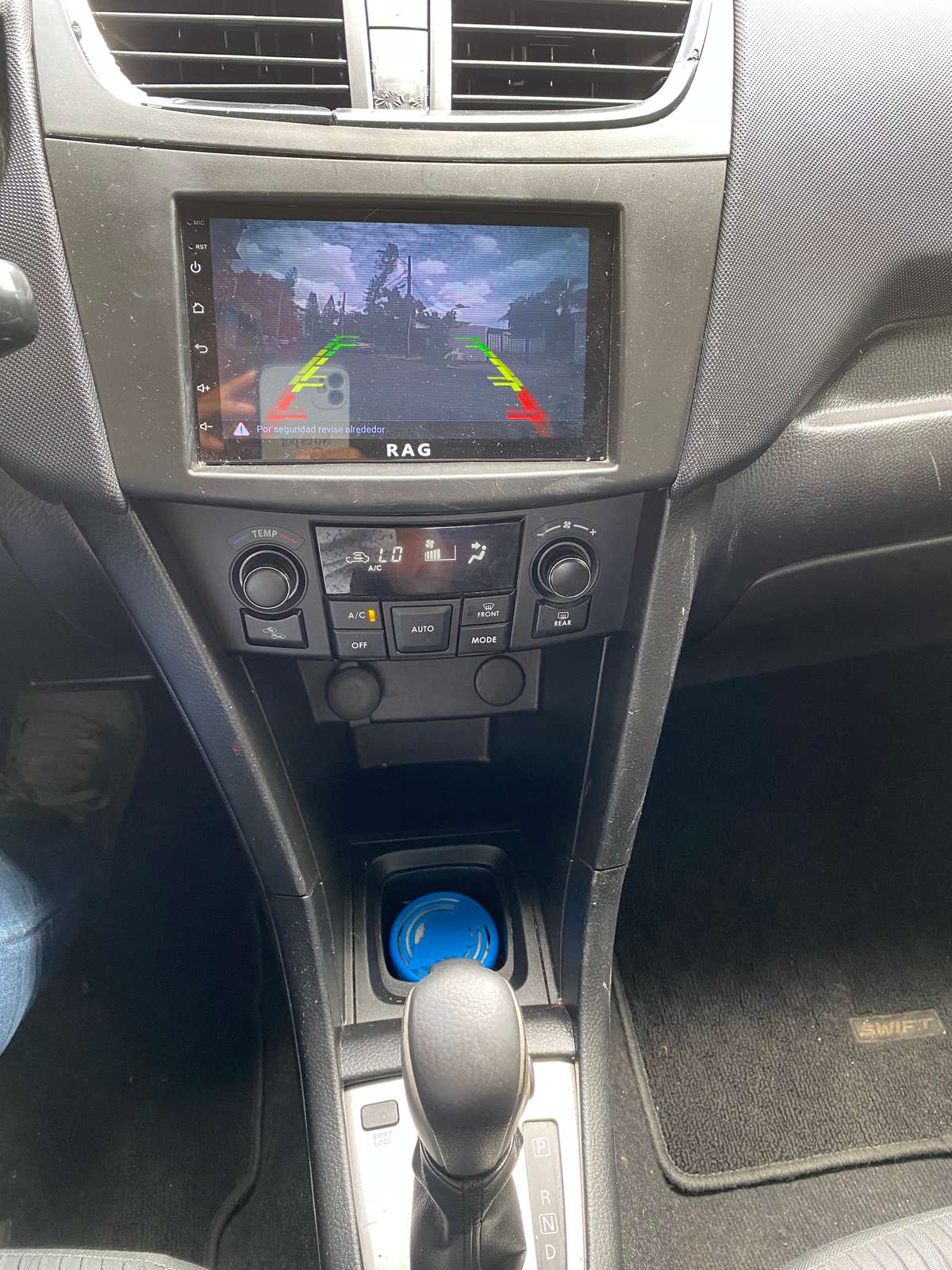 Suzuki Swift GL+ 2014 - miniatura 11