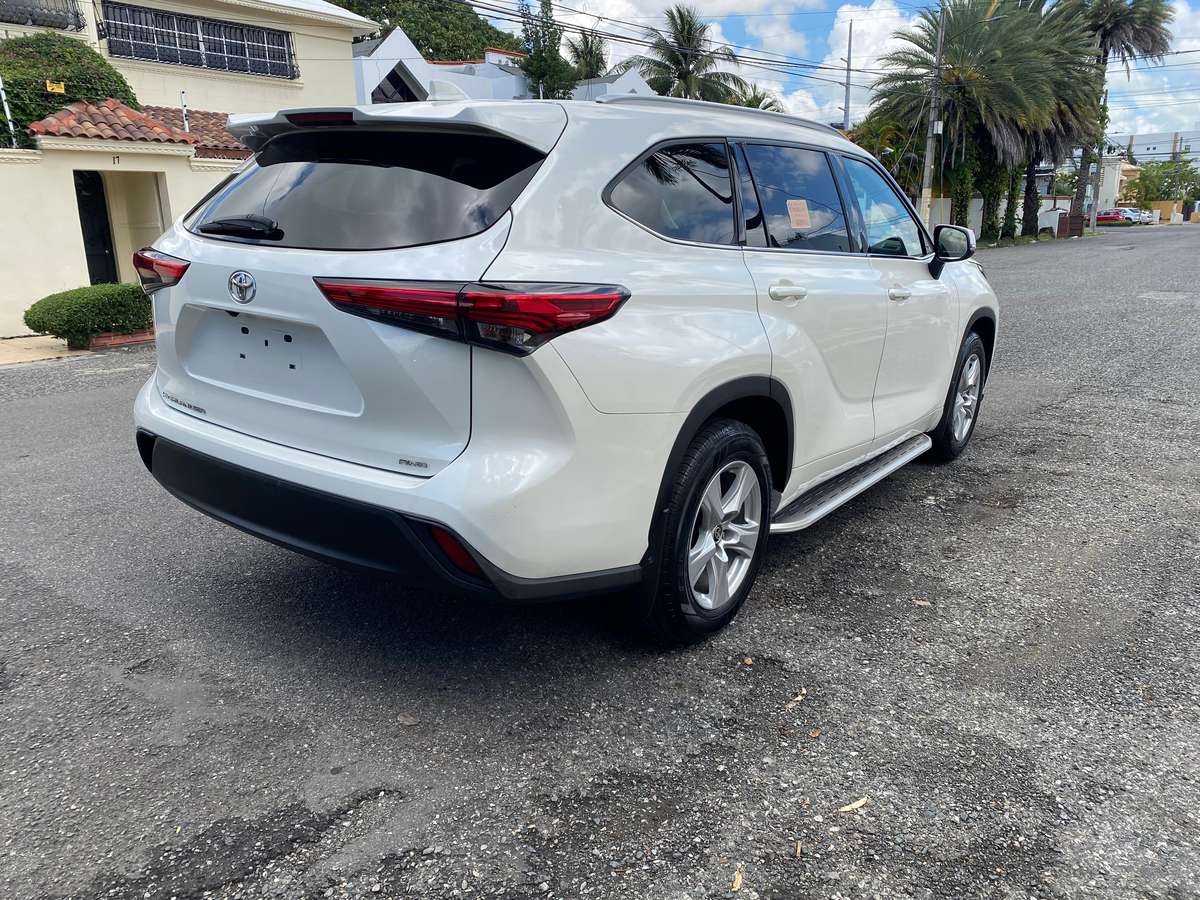 Toyota Highlander L 2020 - miniatura 5