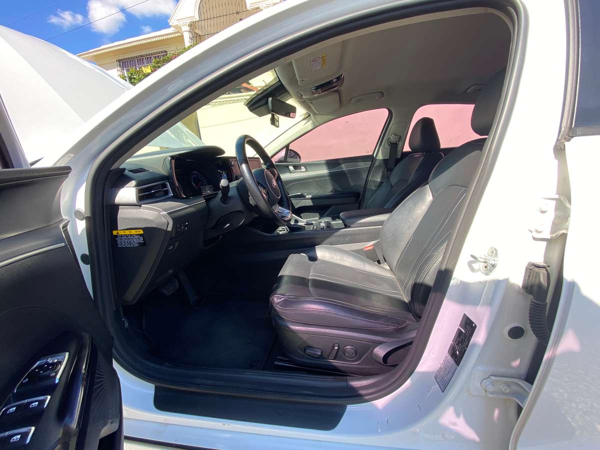 Kia K-5 Prestige 2020 - miniatura 11