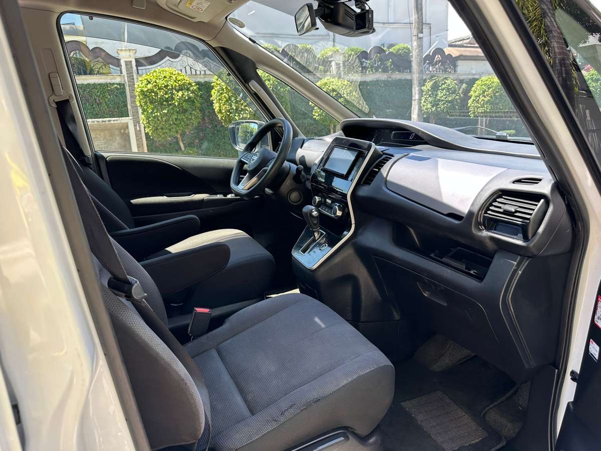 Nissan Serena 2020 - miniatura 12
