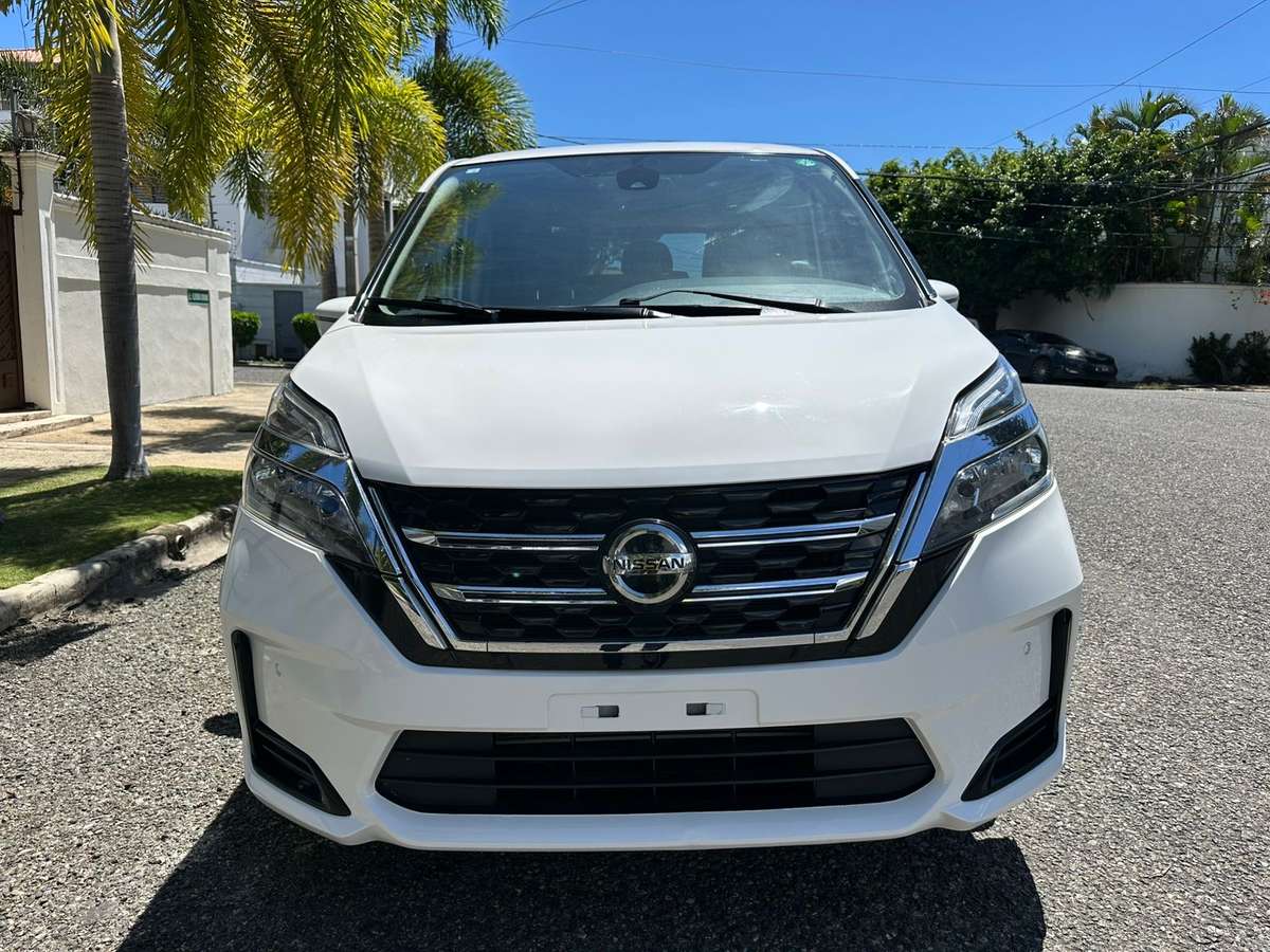 Nissan Serena 2020 - miniatura 2