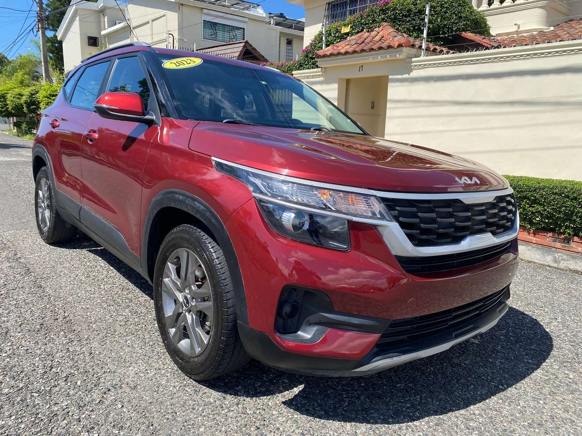 2023 Kia Seltos LX usado en venta por Vision Motors 
