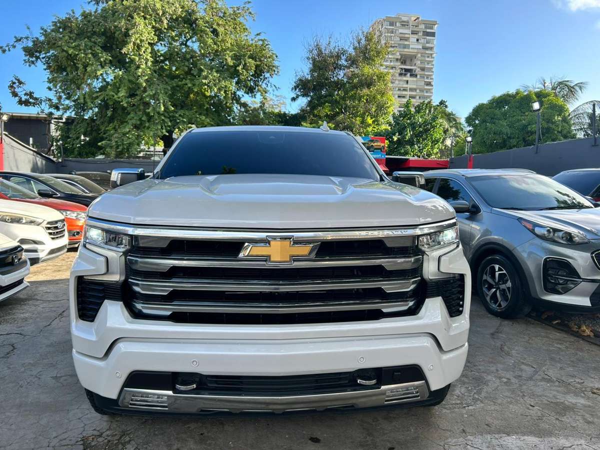 Chevrolet Silverado High Country Duramax 2025 - miniatura 10