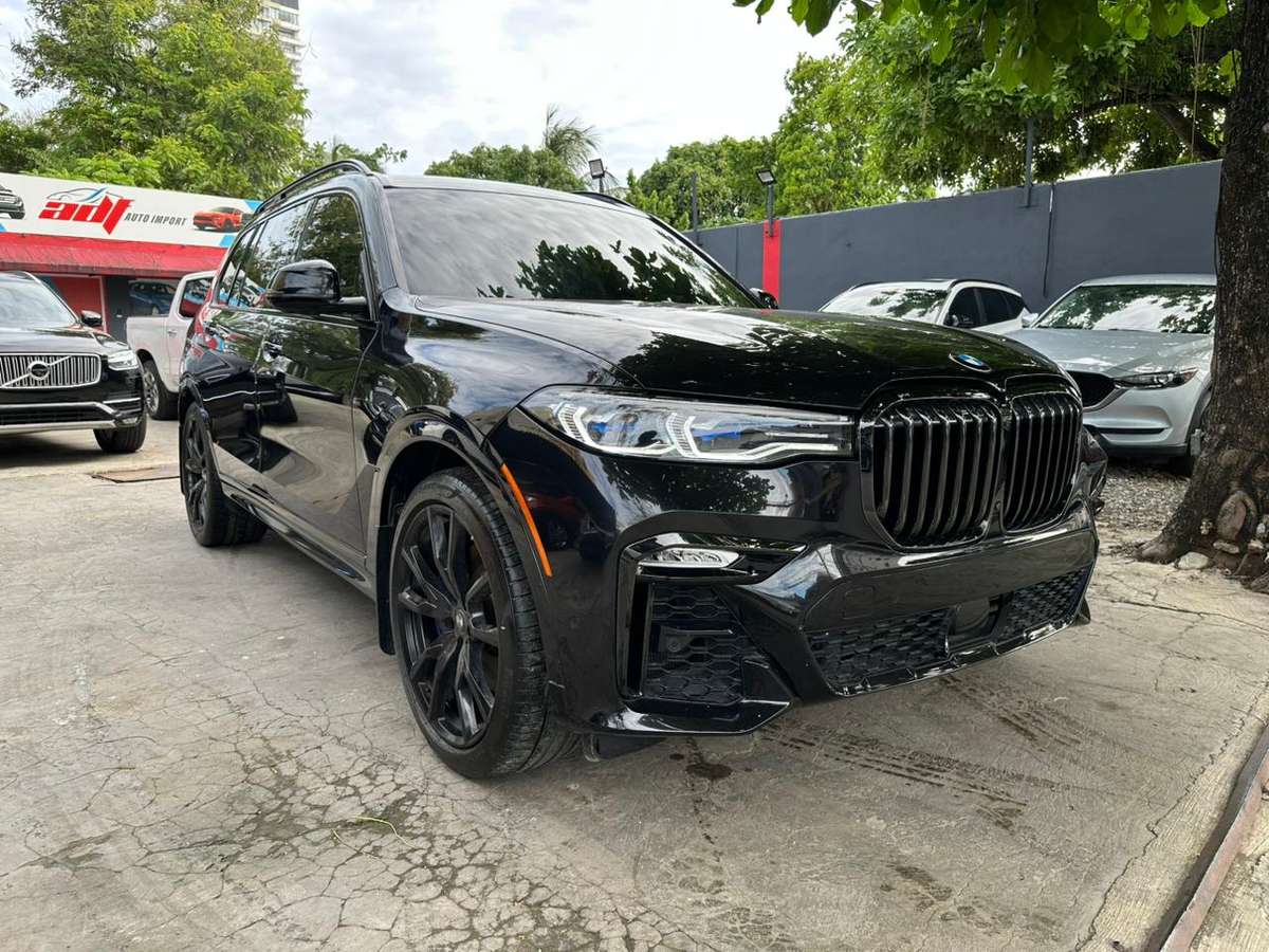 BMW X7 M50i 2020 - miniatura 6
