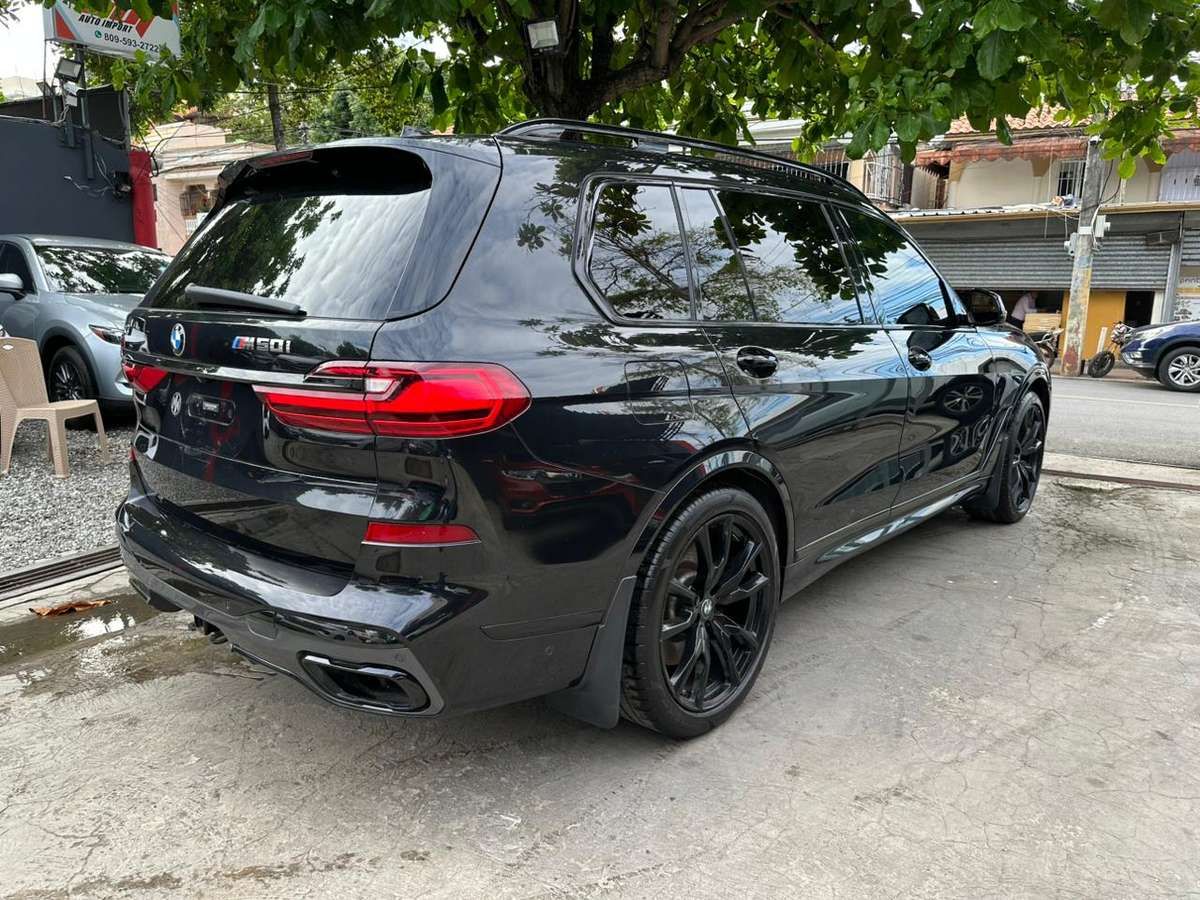 BMW X7 M50i 2020 - miniatura 5