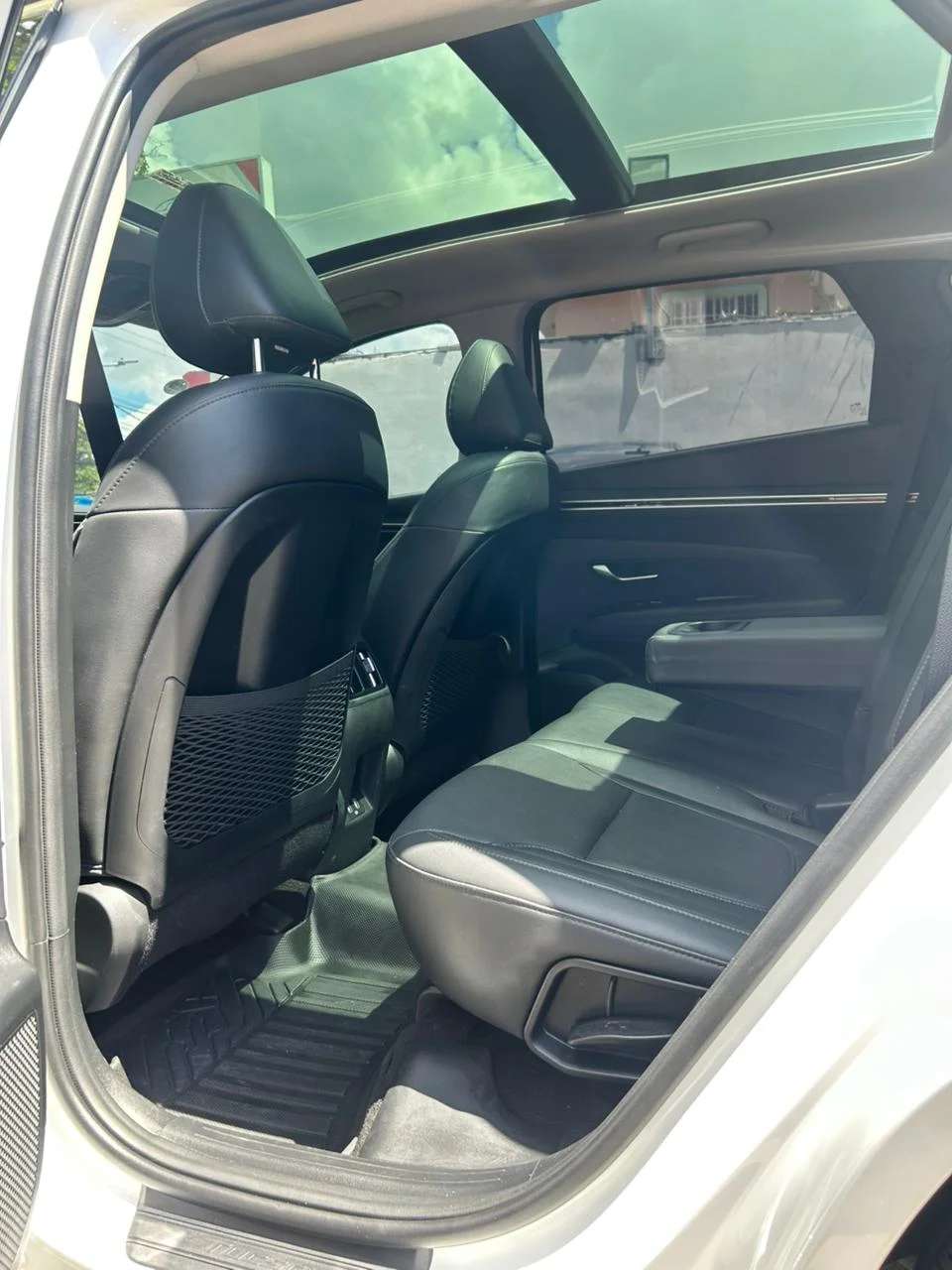 Hyundai Tucson LIMITED 2023 - miniatura 6