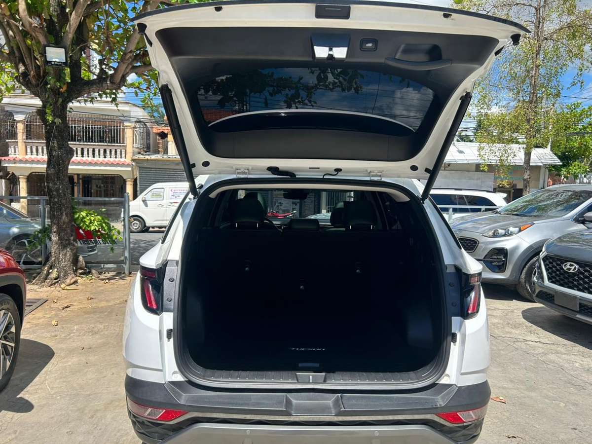 Hyundai Tucson LIMITED 2023 - miniatura 5