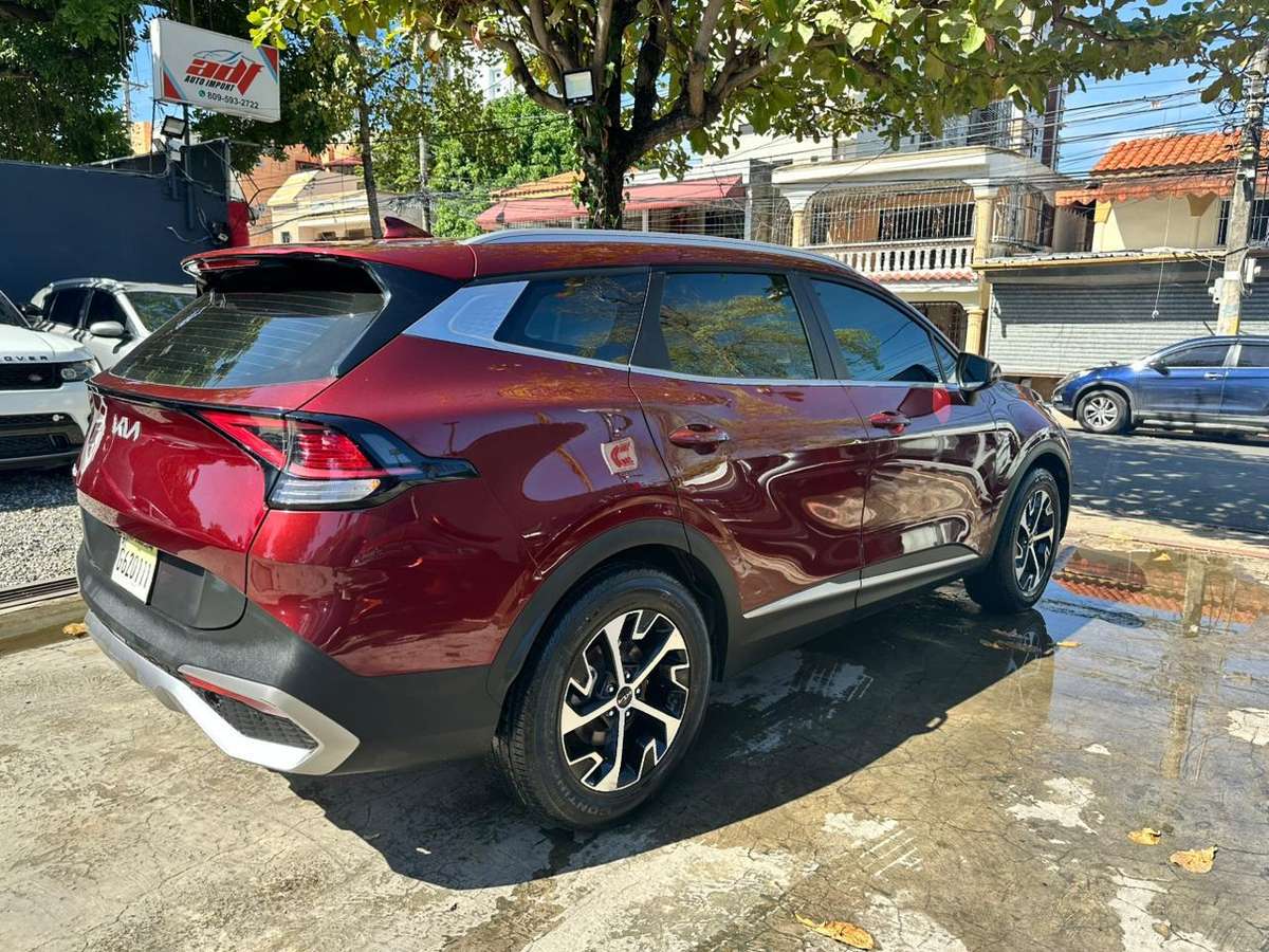 Kia Sportage LX 2023 - miniatura 4