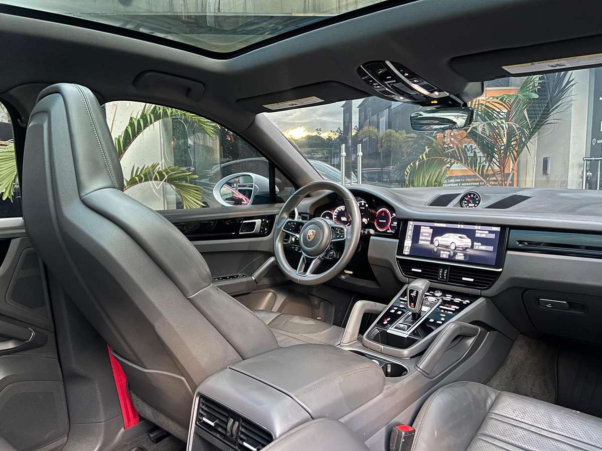 Porsche Cayenne Coupe S 2020 - miniatura 8