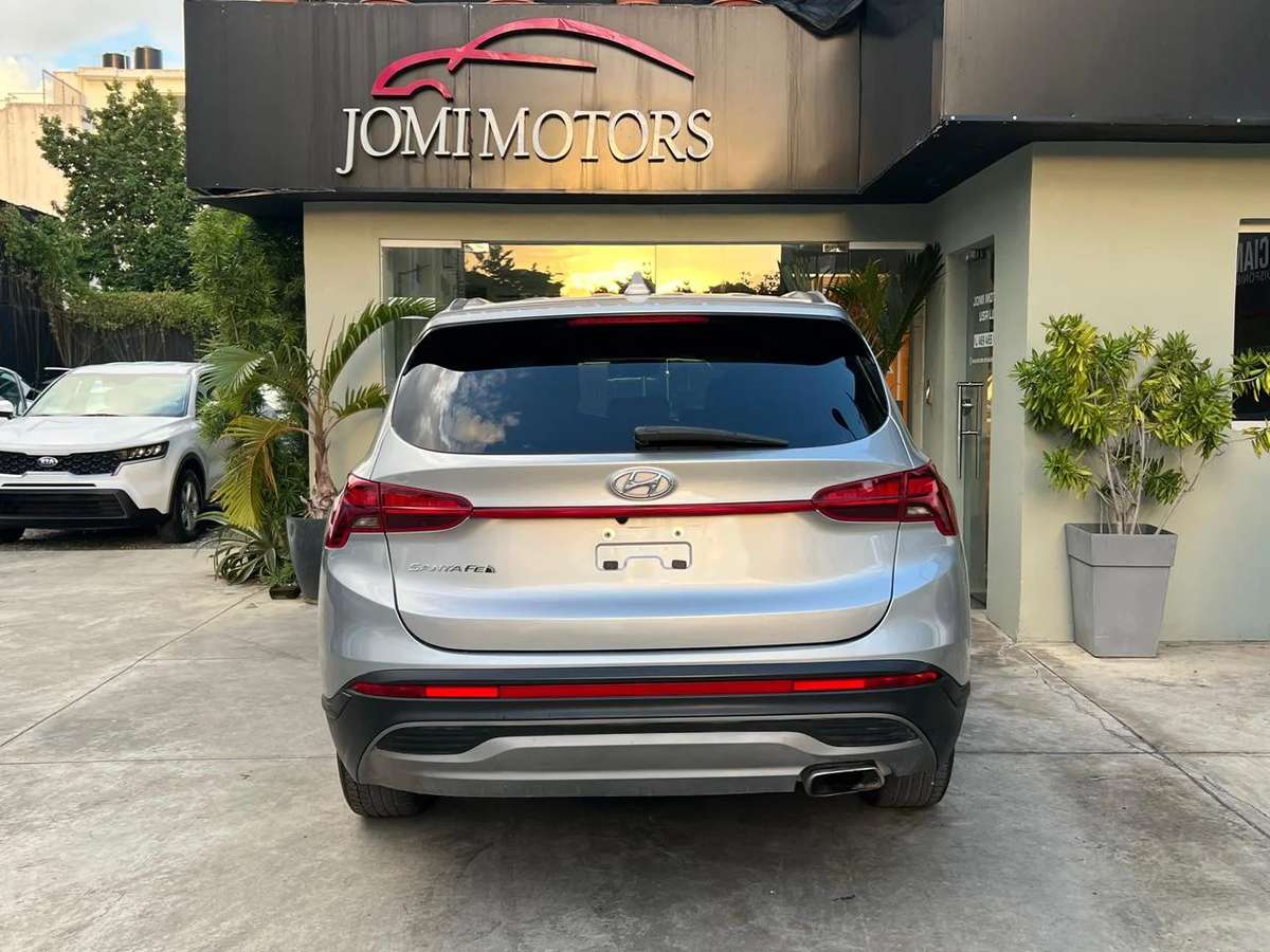 Hyundai Santa Fe SE 2021 - miniatura 5