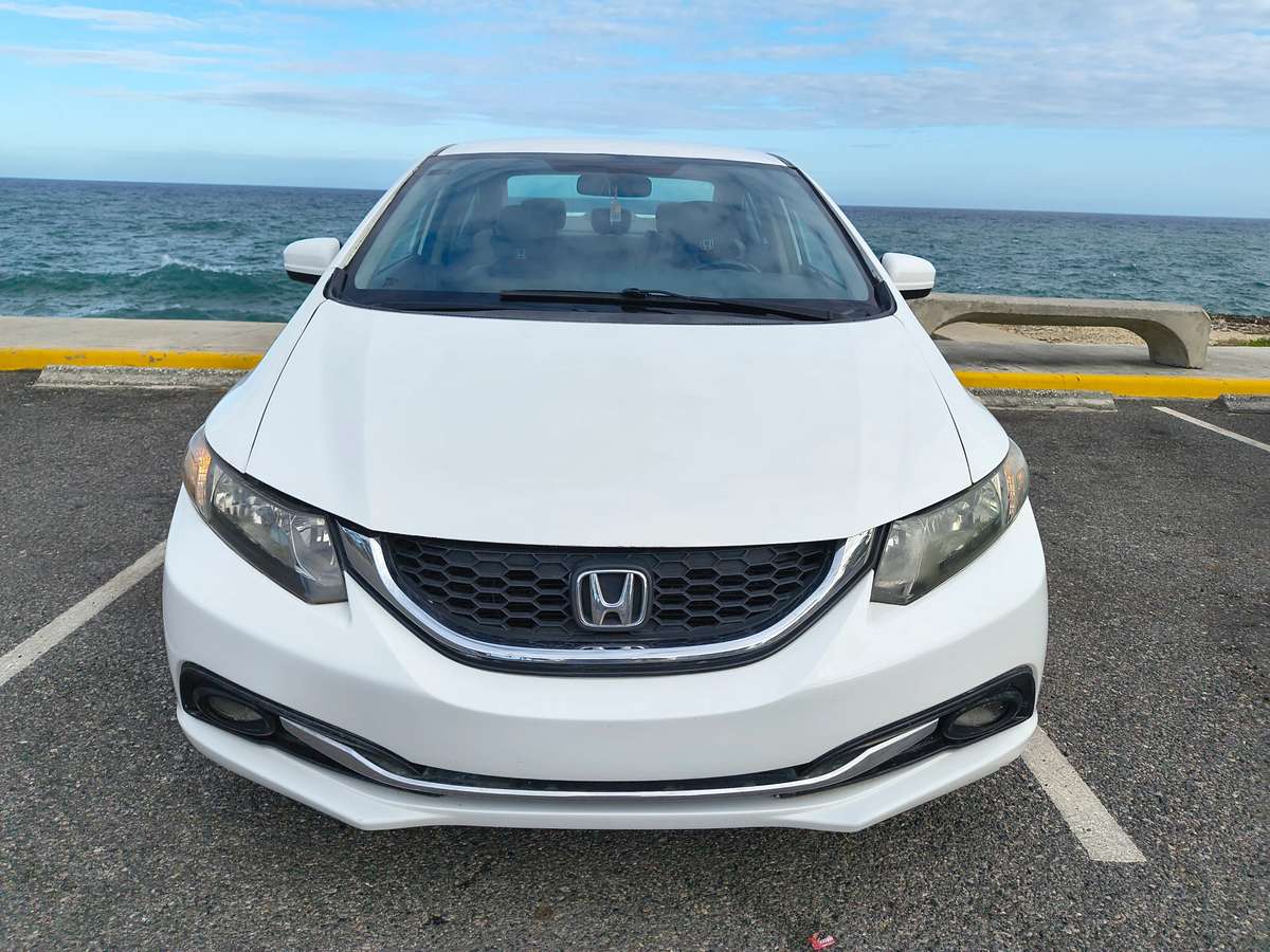 Honda Civic LX 2015 - miniatura 6