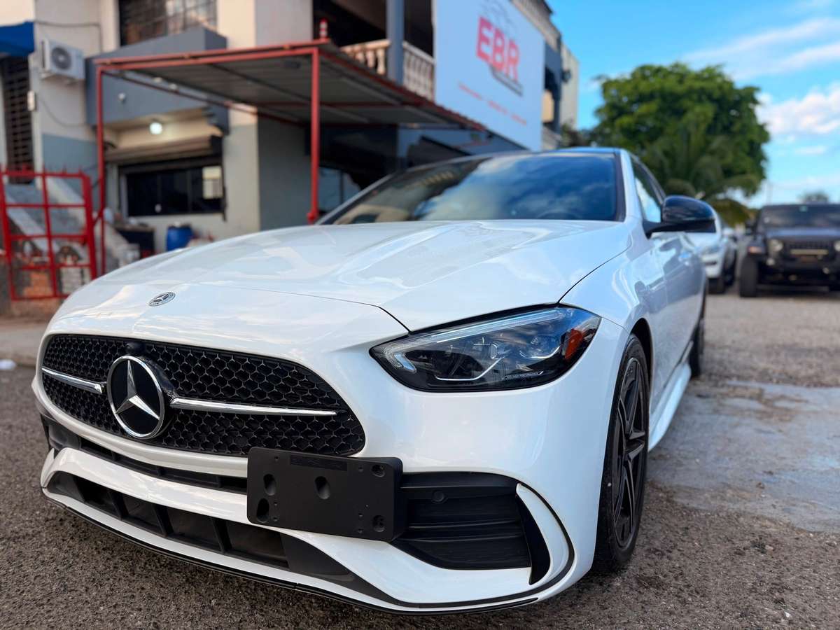 2022 Mercedes Benz C 300 AMG usado en venta por EBR Auto Import 