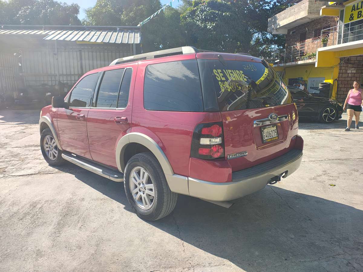 Ford Explorer Limited 2010 - miniatura 3