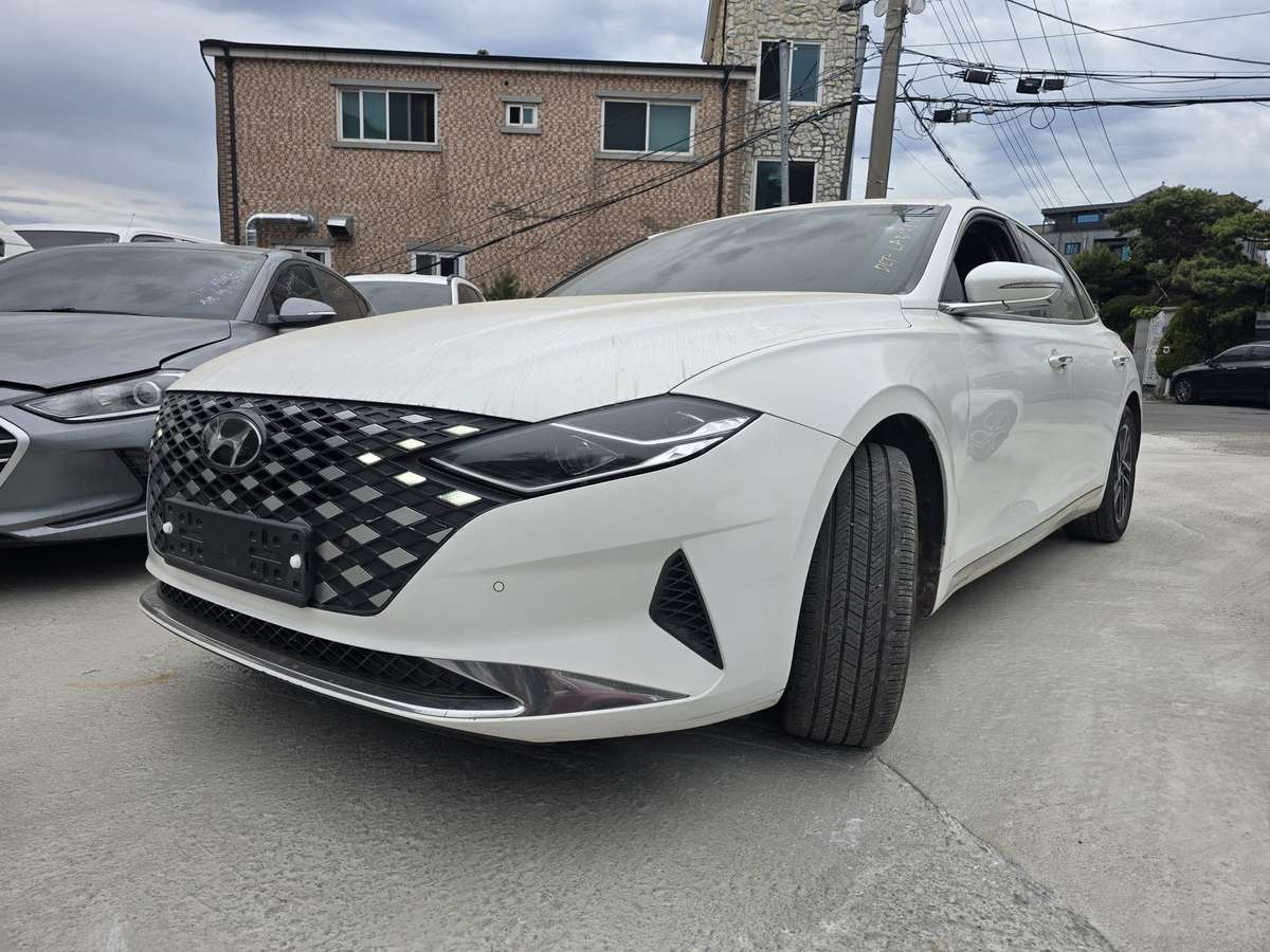 2020 Hyundai Grandeur usado en venta por SANTIAGO PEREZ