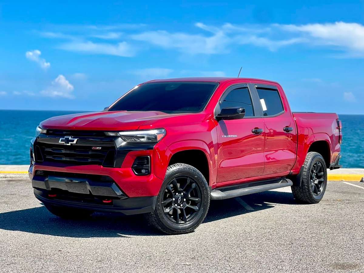 2023 Chevrolet Colorado Z71 usado en venta por AQUIN RD