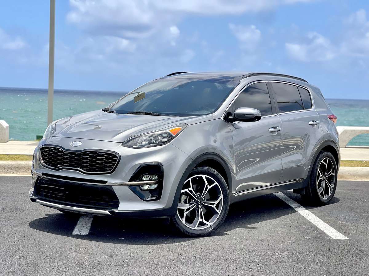 2020 Kia Sportage SX usado en venta por AQUIN RD SRL 