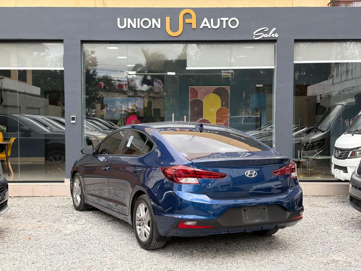 Hyundai Elantra Value Edition 2020 - miniatura 8