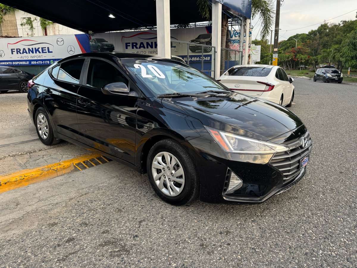 2020 Hyundai Elantra SE usado en venta por Frankel Auto Import