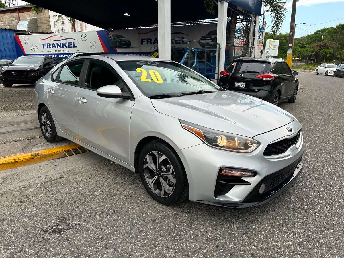 2020 Kia Forte LXS usado en venta por Frankel Auto Import