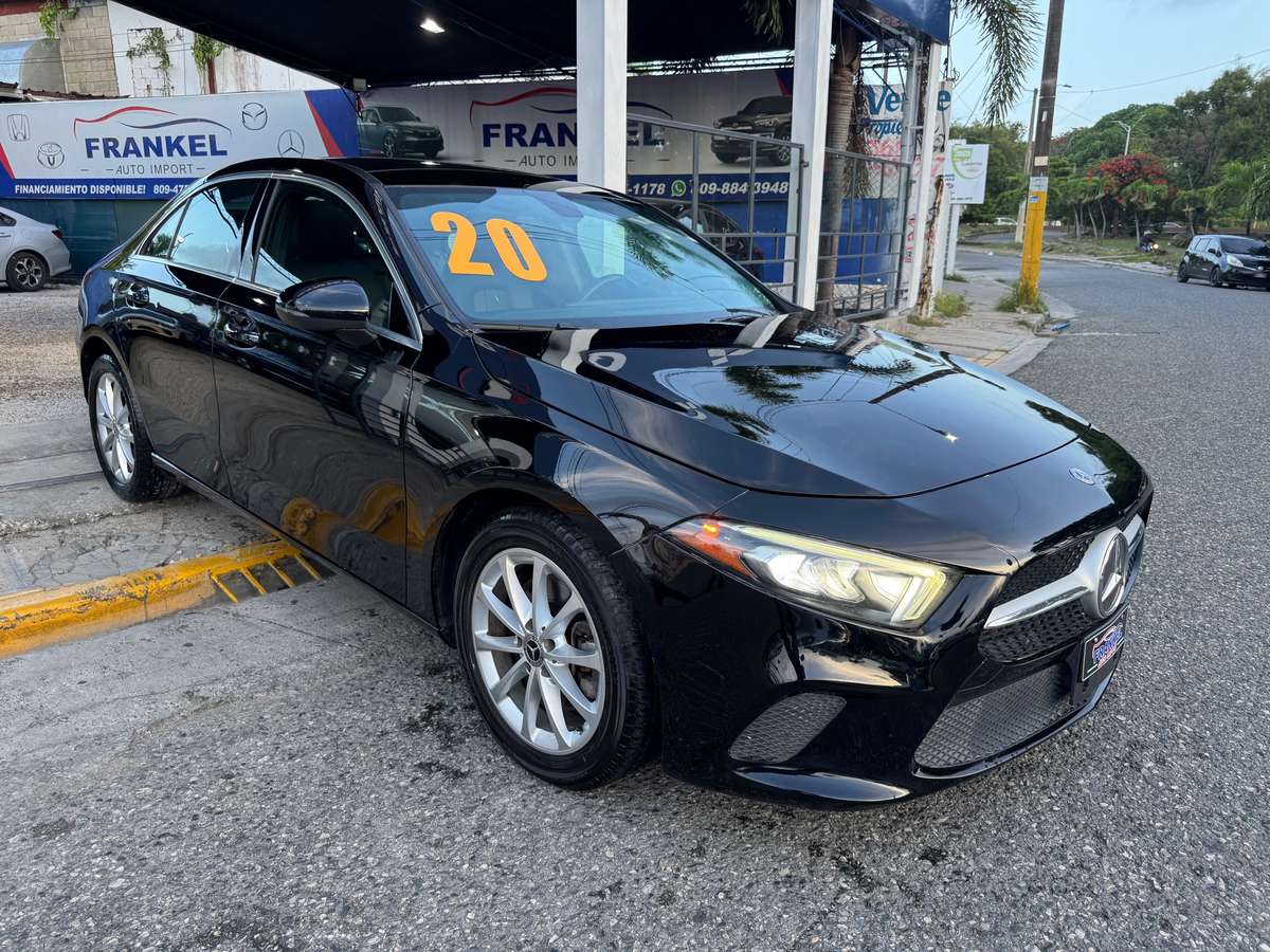2020 Mercedes Benz A 220 4Matic usado en venta por Frankel Auto Import