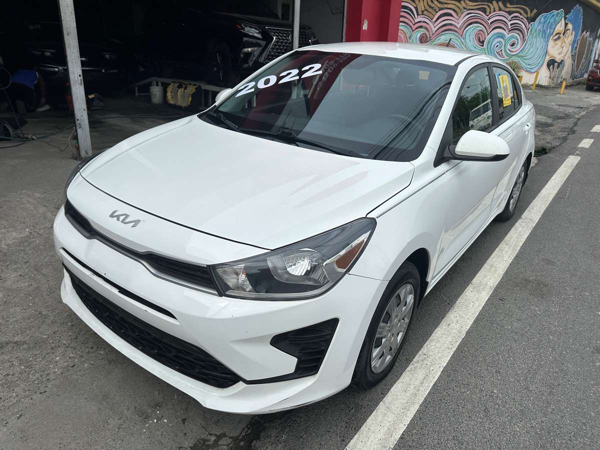 2022 Kia Rio S usado en venta por MOTORANGEL AUTO IMPORT