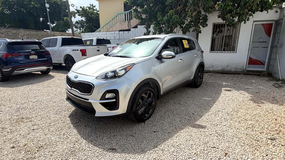 2020 Kia Sportage S usado en venta por EVL HOME CARS