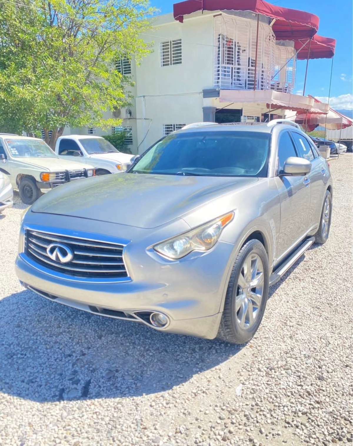 2009 Infiniti FX-35 usado en venta por Pujols Isidro Motors