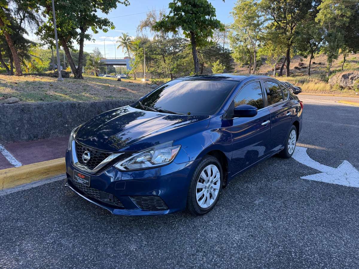 2017 Nissan Sentra S usado en venta por Negozia Plus