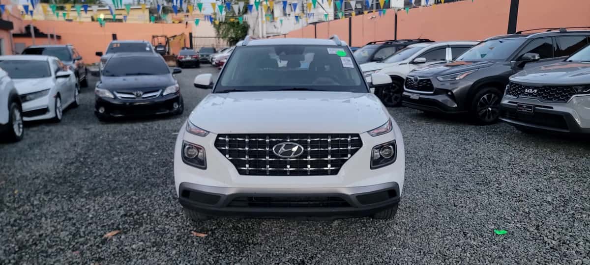 2022 Hyundai Venue usado en venta por Runelvy Auto Import 