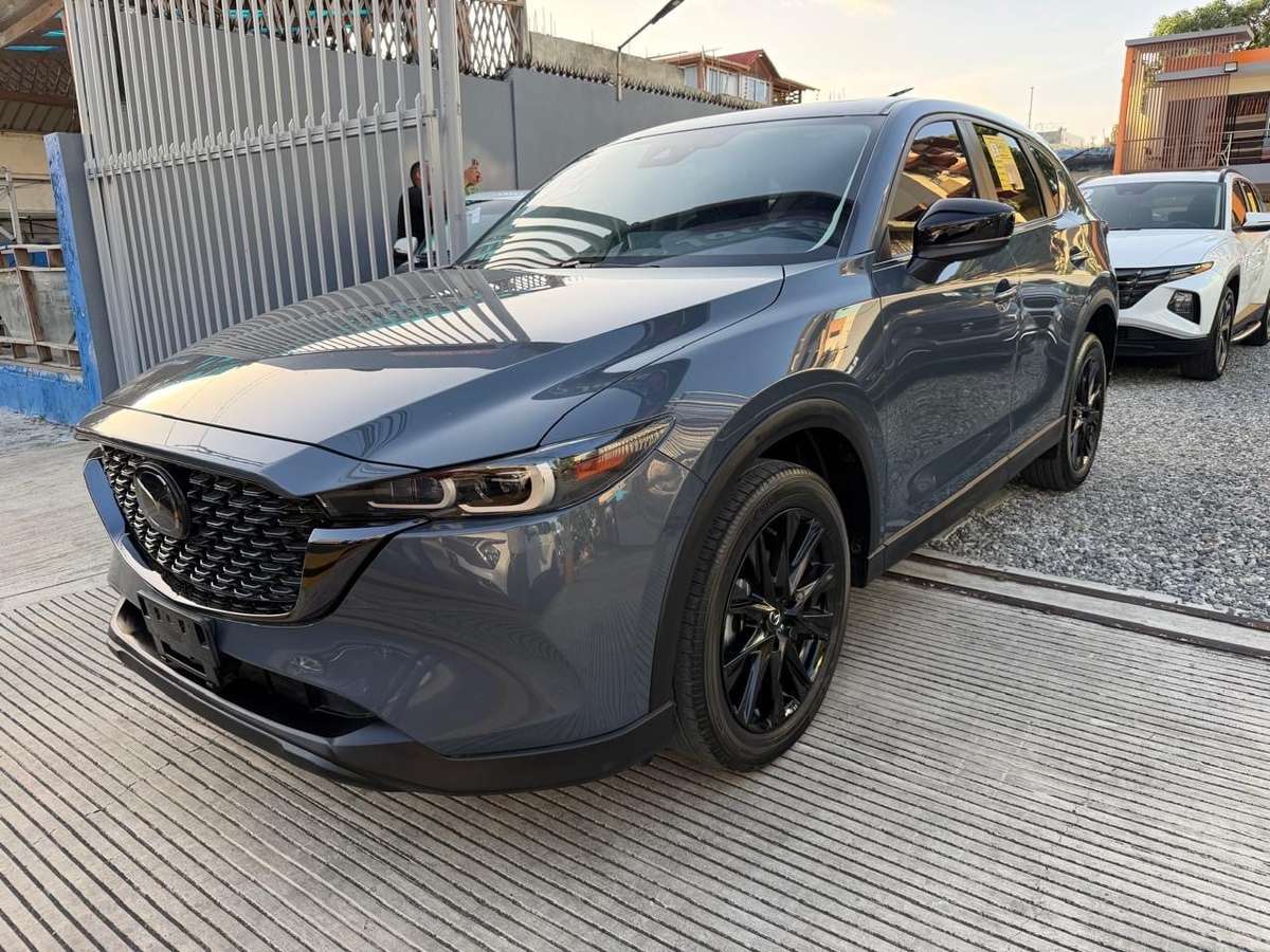 2022 Mazda CX-5 Carbon Edition usado en venta por Joeca Autos