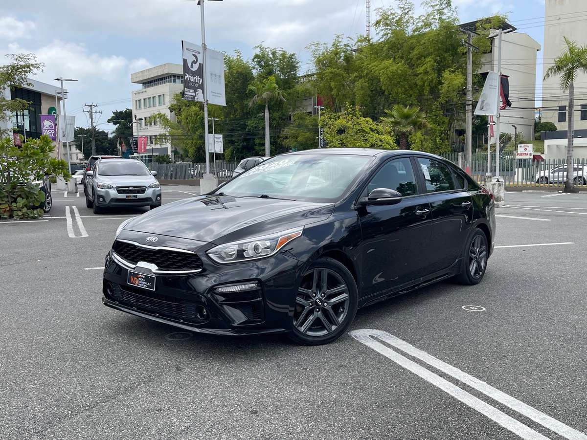 2020 Kia Forte GT Line usado en venta por Mena Dominguez Motors