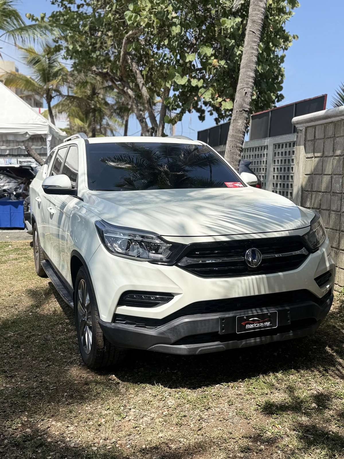 2021 KGM Rexton LIMITED usado en venta por Rodríguez Internacional Autoventa