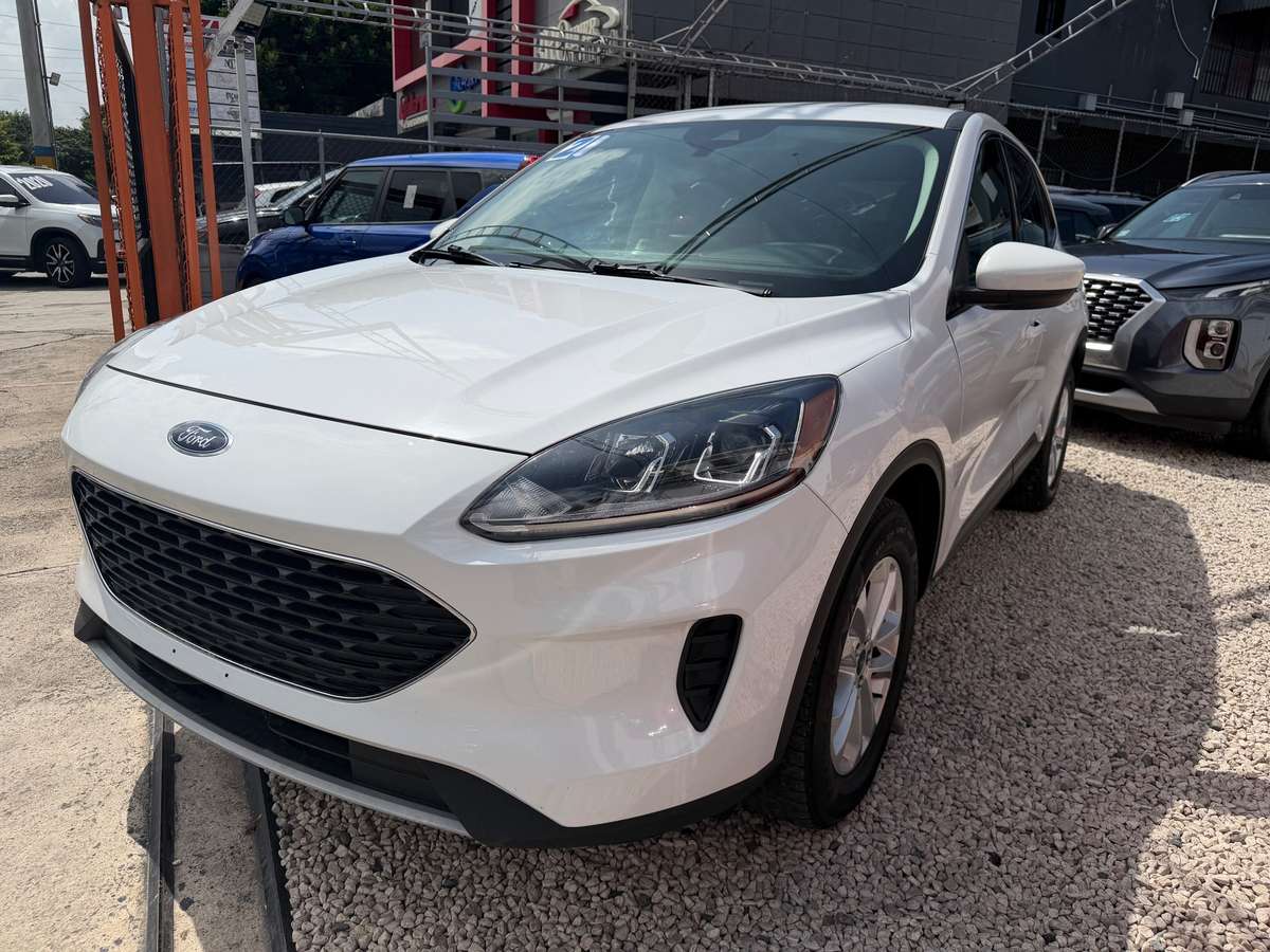 2021 Ford Escape SE Ecoboost usado en venta por AV AUTO IMPORT