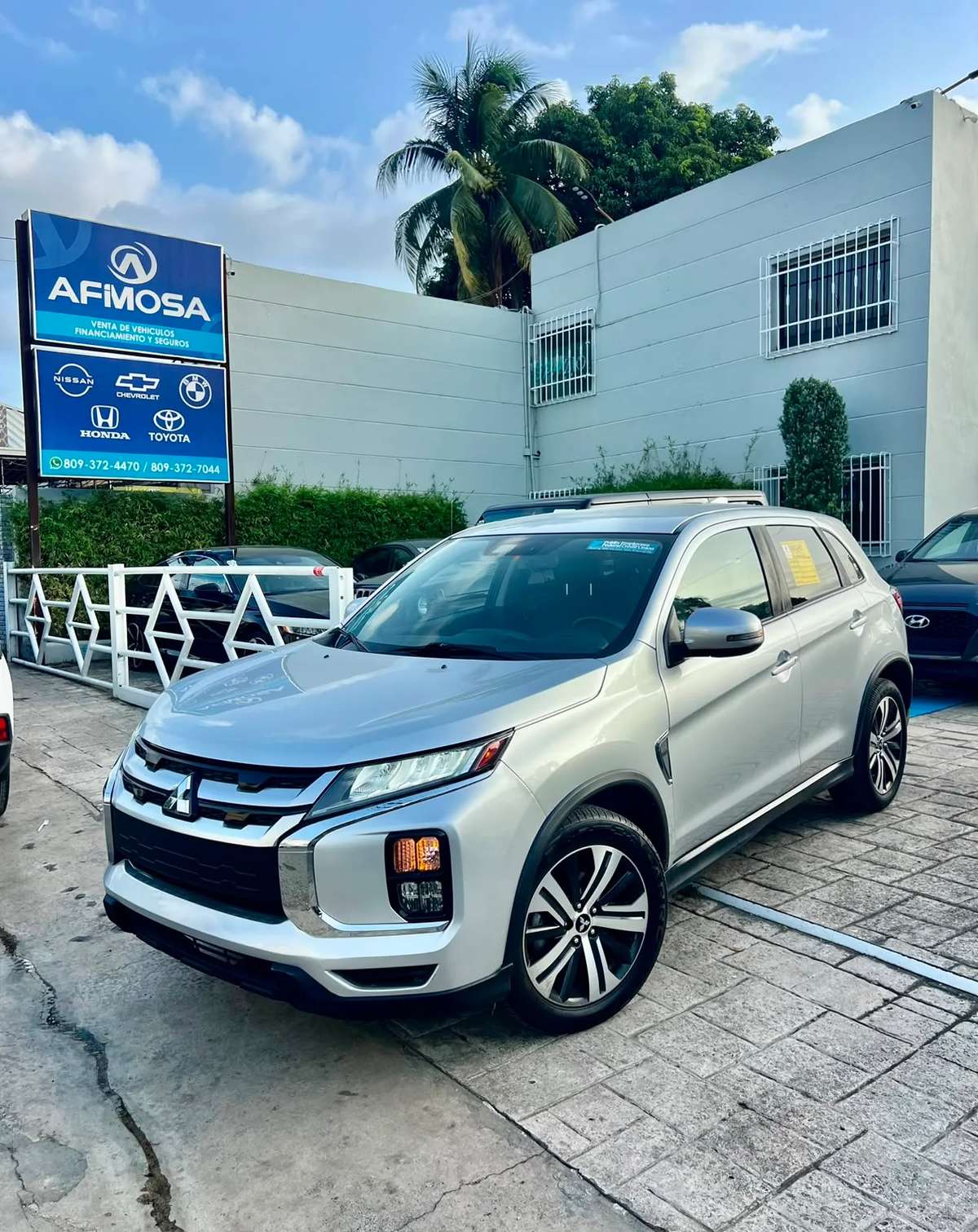 2020 MITSUBISHI Outlander Sport usado en venta por Afimosa Motors