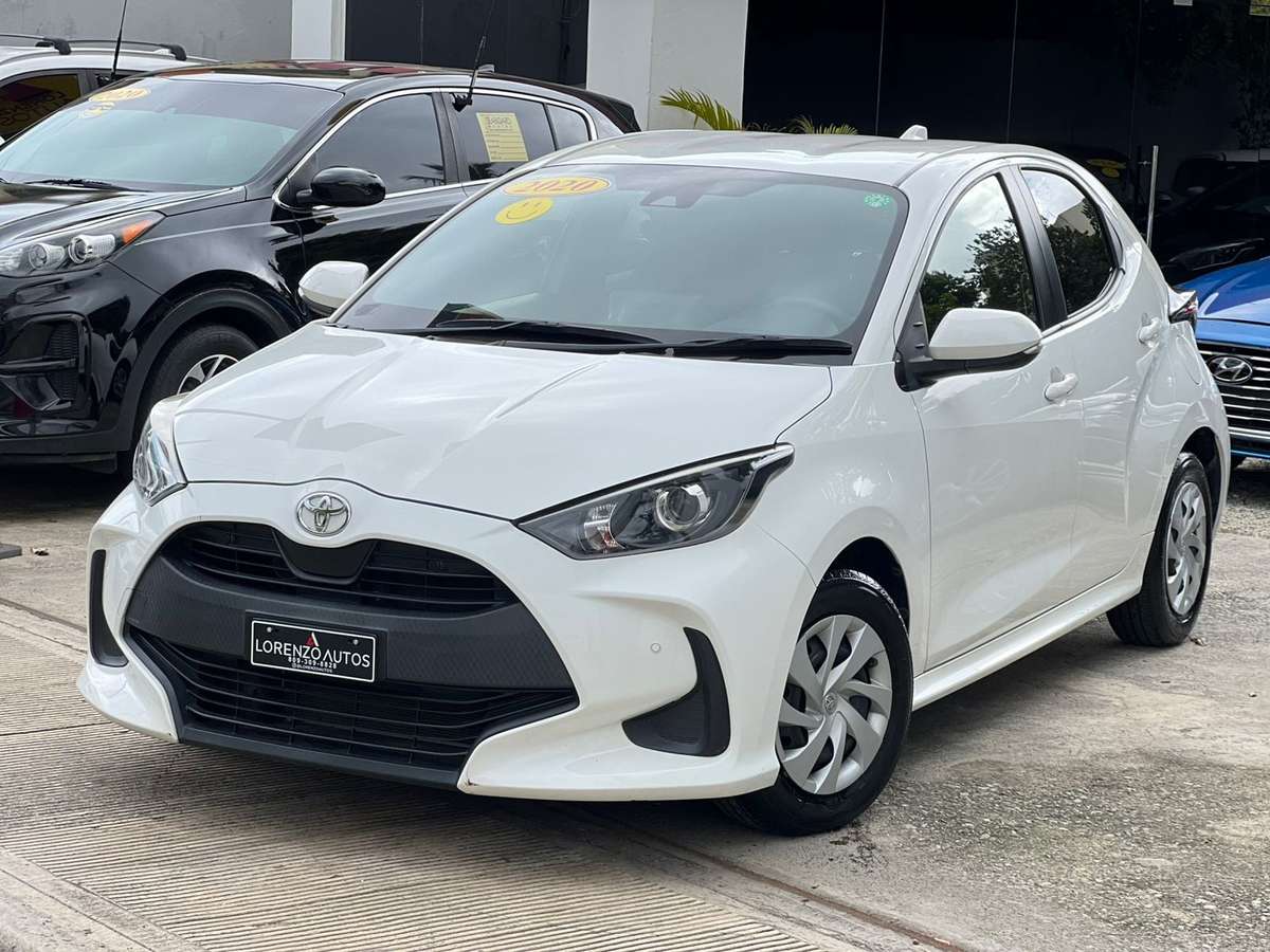 2020 Toyota Yaris usado en venta por LORENZO AUTOS